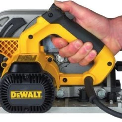 Scie plongeante DeWalt DWS520KT - Scie plongeante dans TSTAK - 1300W - 165mm - DWS520KT-QS -Outil électroportatif Soldes 8b88770d014a4afa2eb8ed0e2ffa6d2b