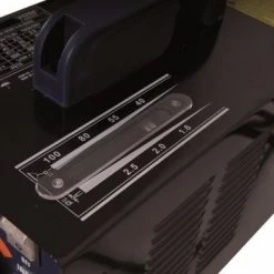 Poste à souder Ferm WEM1042 - Poste à souder - 40-100A -Outil électroportatif Soldes 9c478e1f953993ea80b72c1fc9e2d6d4